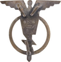 Нагрудный знак Бортовой радист 3 класса 