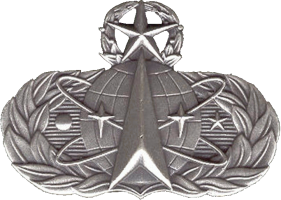 Нагрудный знак Мастер космического и ракетного обеспечения 