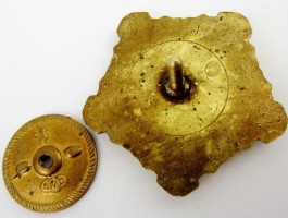 Badge  