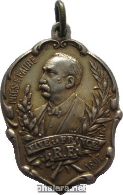 Badge  